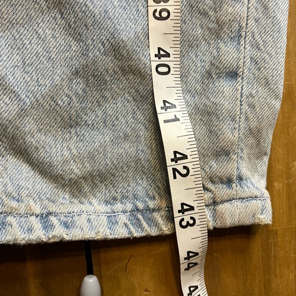 Bershka Women's Graffiti Print Light Wash high waisted straight Jeans Size 8 - Picture 5 of 6